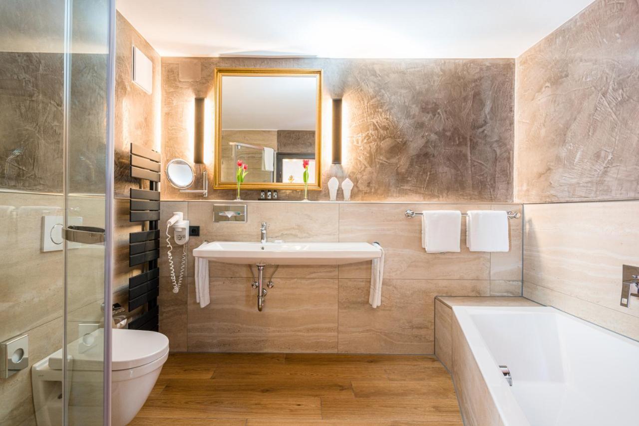 Alpin & Wellness Ludwig Royal Отель